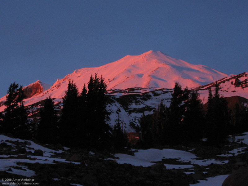 http://www.skimountaineer.com/TR/Images2008/AdamsSunsetGlow-30Nov2008.jpg