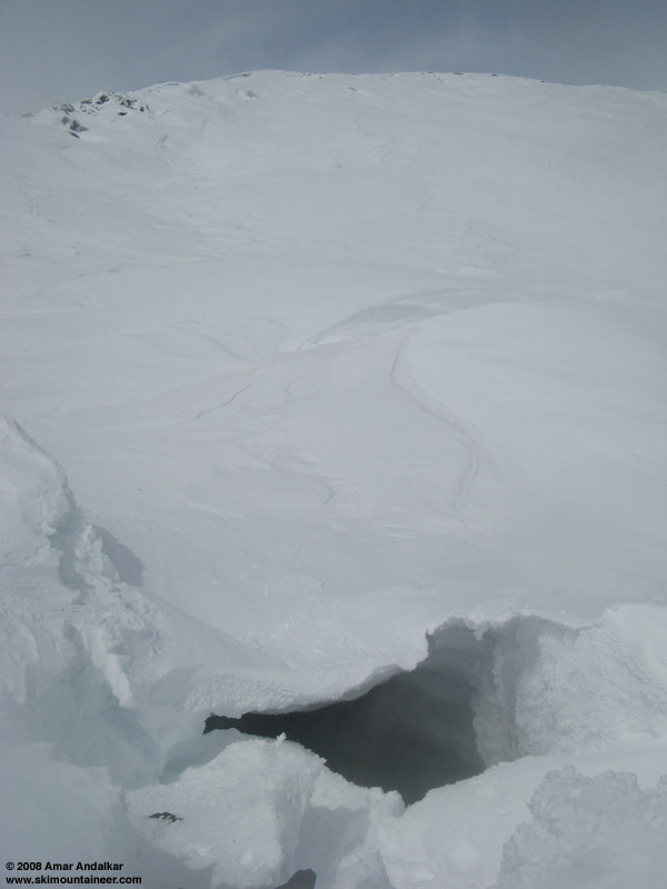 SummitCraterSteamCaveEntrance-06May2008.jpg